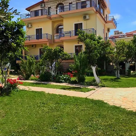 Villa Vila Laura Pasha