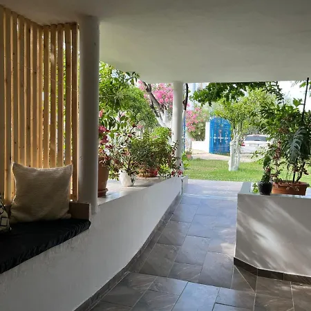 Vila Laura Pasha كساميل