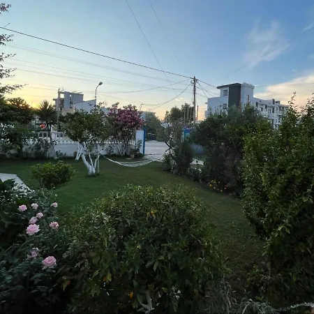 فيلة Vila Laura Pasha
