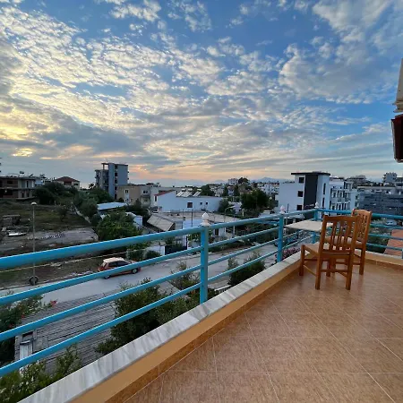 Vila Laura Pasha *