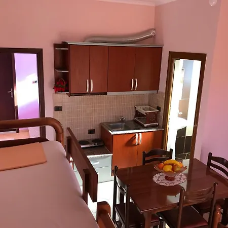 Vila Laura Pasha فيلة