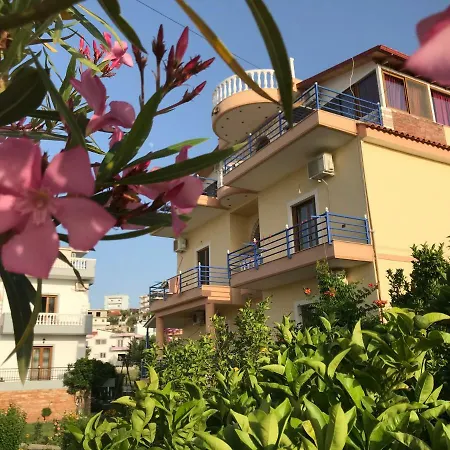Vila Laura Pasha فيلة