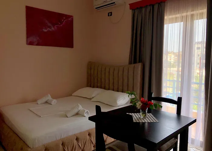 Villa Vila Laura Pasha *