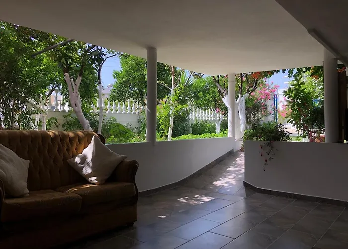 Vila Laura Pasha Ksamil